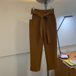 Aritzia work pants size 4